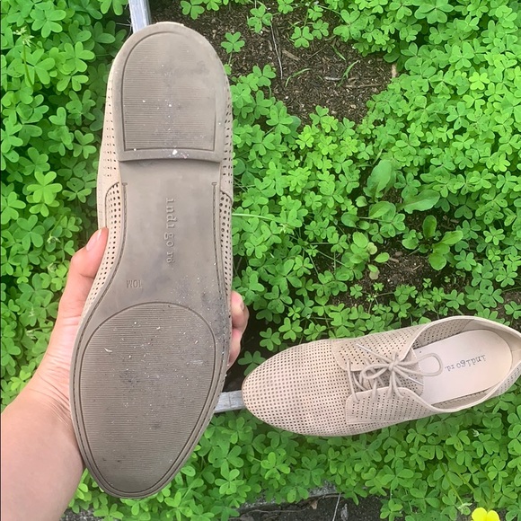 Flats - Picture 7 of 8